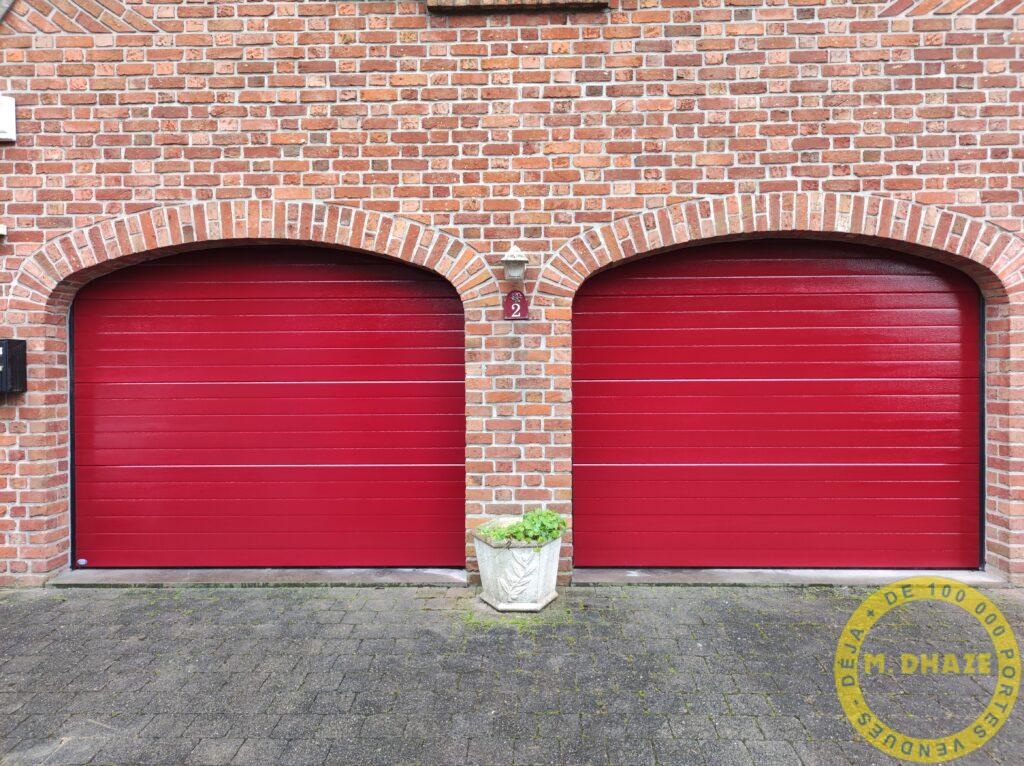 Double porte sectionnelle multi nervure woodgrain à Bondues (59)