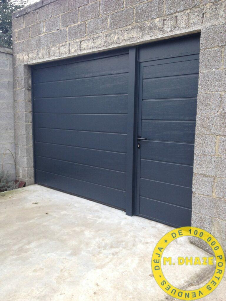 Ensemble-porte-sectionnelle-et-porte-de-service-Linselles-Dhaze-IMG_1671