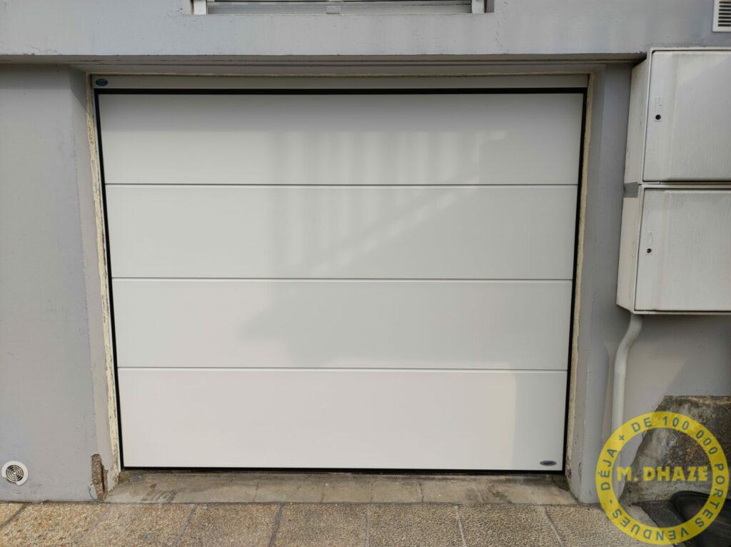 porte sectionnelle tablier lisse novoferm DHAZE