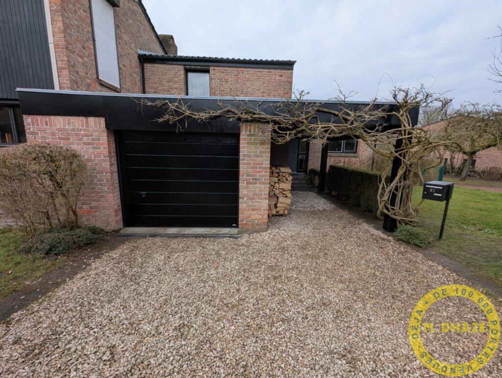 Dhaze-Sectionnelle-Manuelle