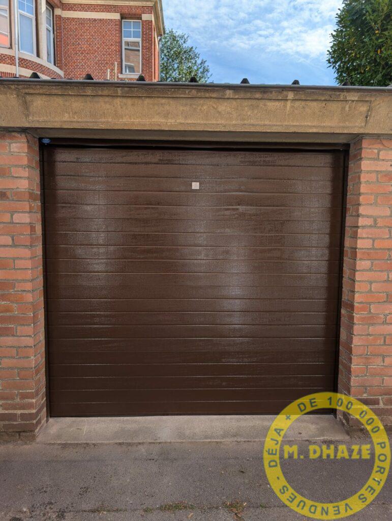 installation d’une porte sectionnelle tablier multi nervure à Mouvaux dans le Nord